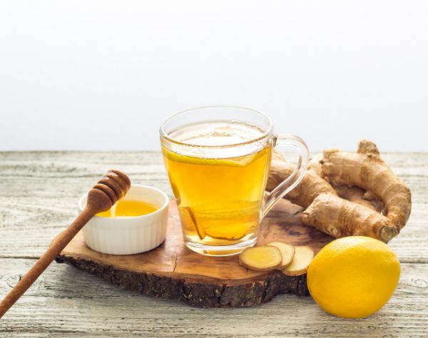 Wärmender Ingwer-Zitronen-Honig-Tee – Pfluger Mosisgreut